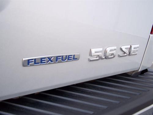 Nissan Titan 2010 photo 3