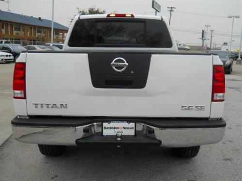 Nissan Titan 2010 photo 3