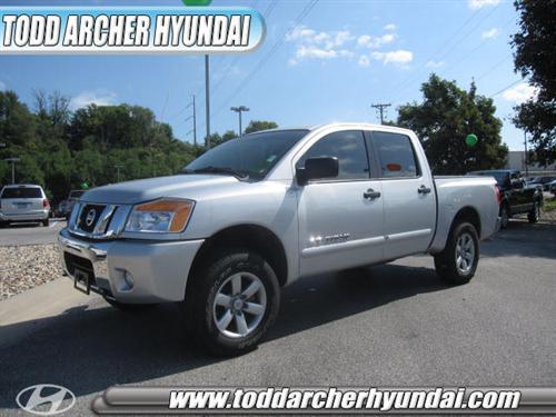 Nissan Titan SE Other