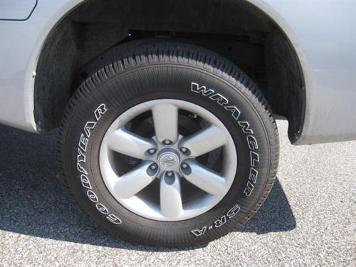 Nissan Titan 2010 photo 3