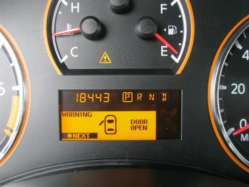 Nissan Titan 2010 photo 3