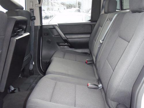 Nissan Titan 2010 photo 5