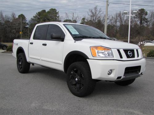 Nissan Titan LX Minivan Other