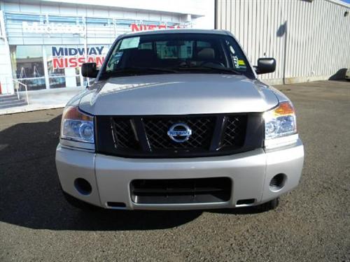 Nissan Titan 2010 photo 3