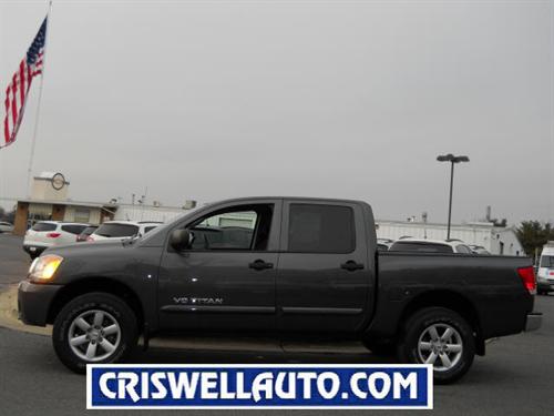 Nissan Titan SE Other