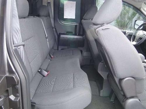 Nissan Titan 2010 photo 2