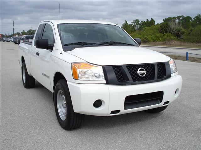Nissan Titan W/nav.sys Pickup