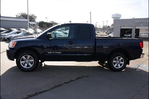 Nissan Titan SE Other