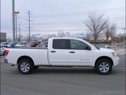 Nissan Titan SE Other