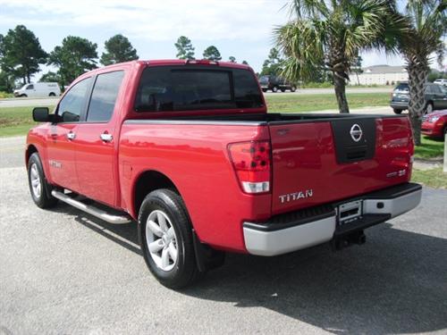 Nissan Titan 2010 photo 4