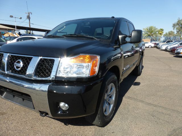 Nissan Titan 2010 photo 33