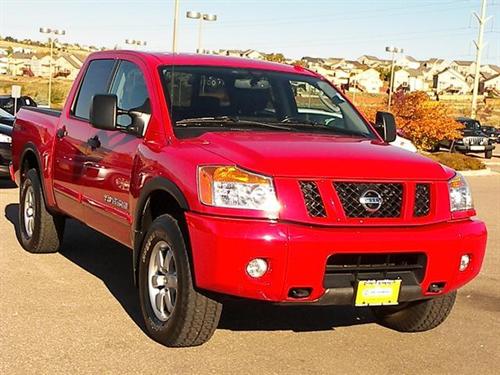 Nissan Titan 2010 photo 2