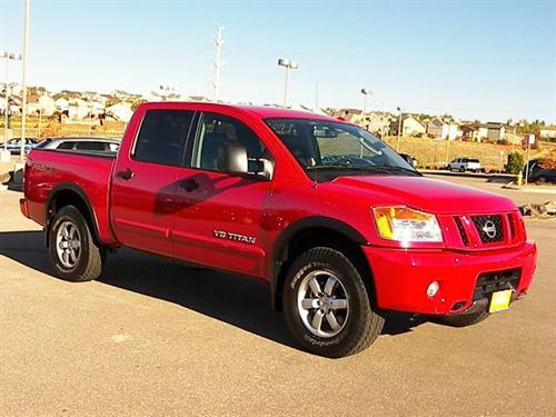 Nissan Titan 2010 photo 3