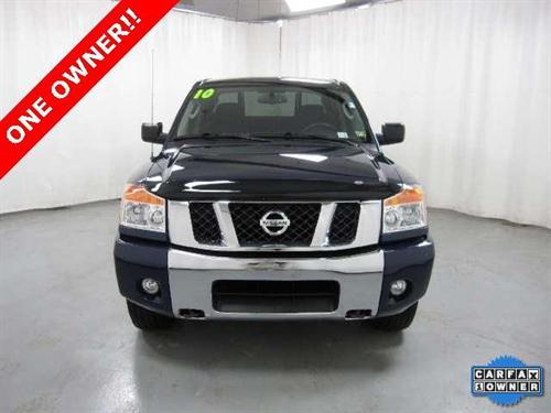 Nissan Titan 2010 photo 1