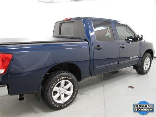 Nissan Titan 2010 photo 4
