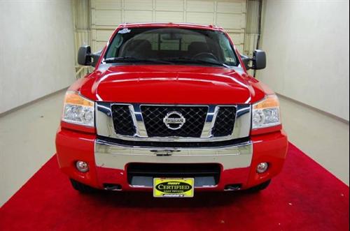 Nissan Titan SE Other