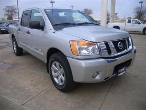 Nissan Titan SE Other