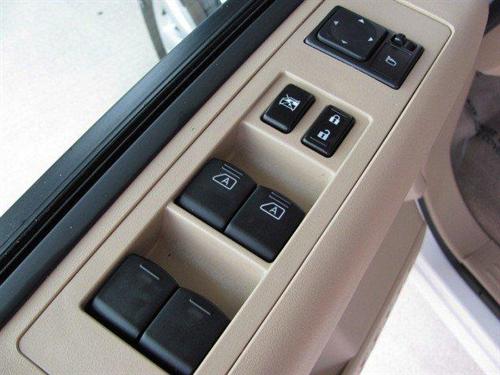 Nissan Titan 2010 photo 5