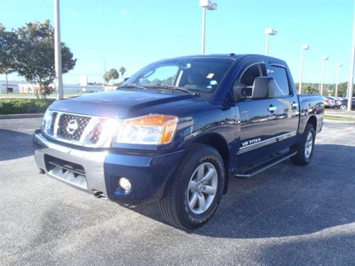 Nissan Titan 2010 photo 1