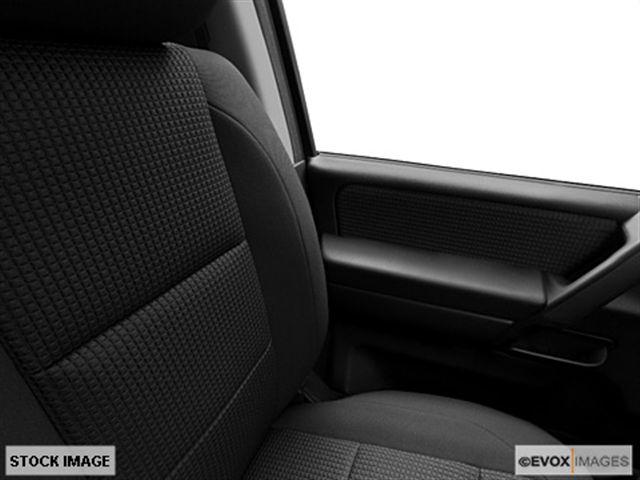 Nissan Titan 2010 photo 5