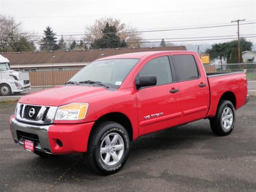 Nissan Titan SE Other