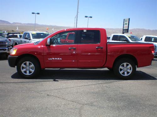 Nissan Titan 2010 photo 4