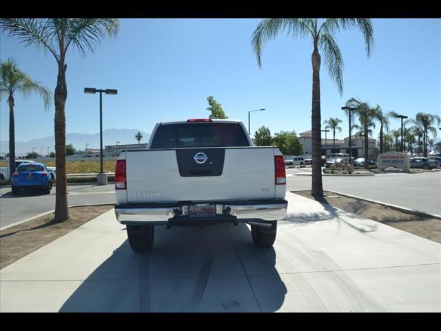 Nissan Titan 2011 photo 4