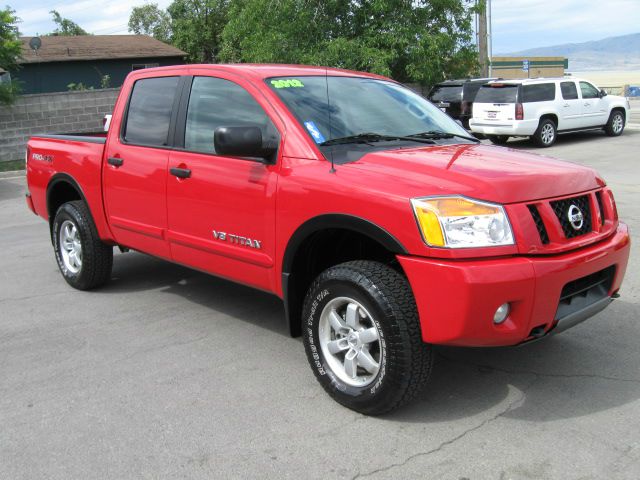 Nissan Titan 2012 photo 3