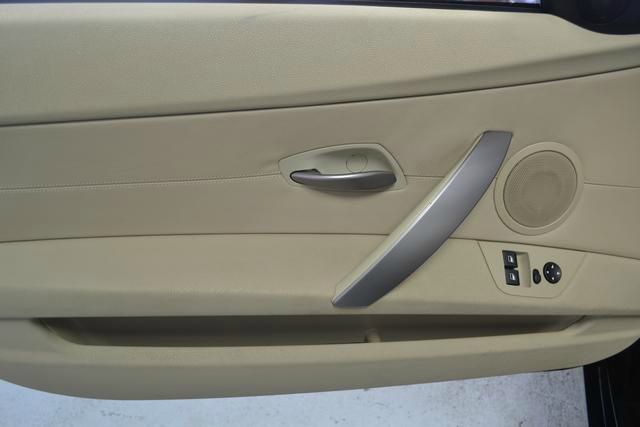 Nissan Titan 2012 photo 2