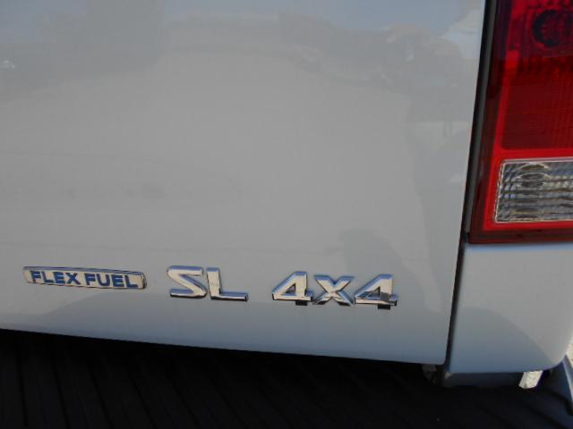 Nissan Titan 2013 photo 17