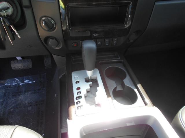 Nissan Titan 2013 photo 6