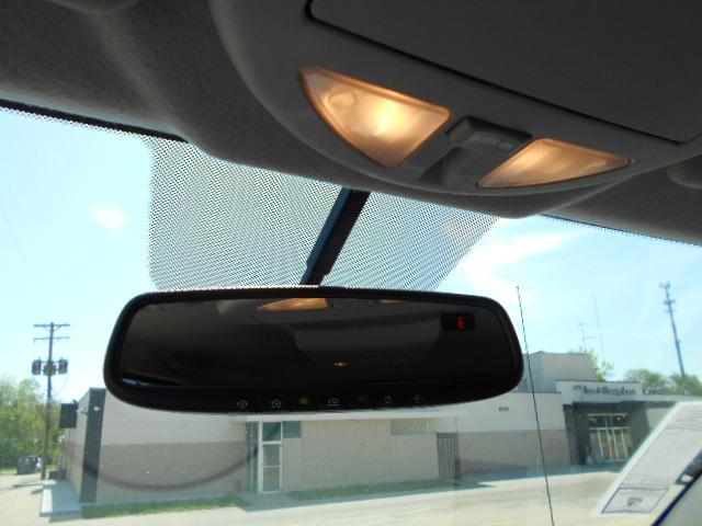 Nissan Titan 2013 photo 9