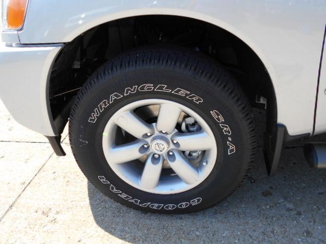 Nissan Titan 2013 photo 19