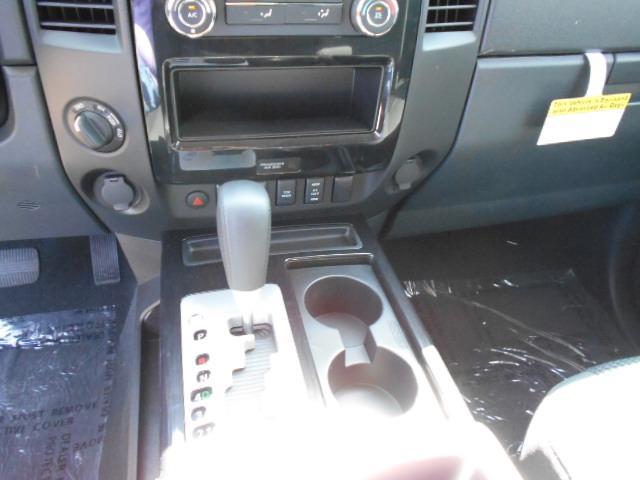 Nissan Titan 2013 photo 7