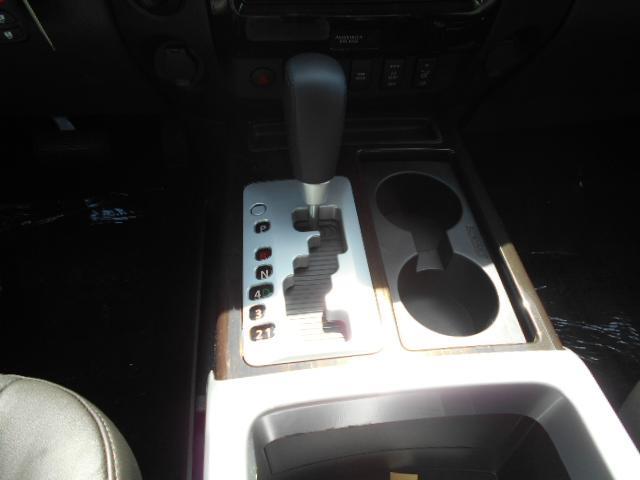 Nissan Titan 2013 photo 9