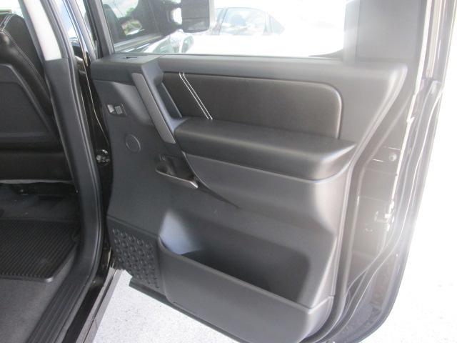 Nissan Titan 2013 photo 16