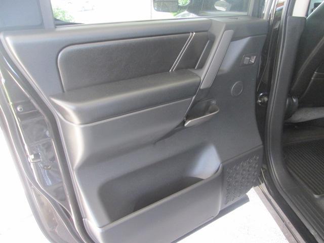 Nissan Titan 2013 photo 17
