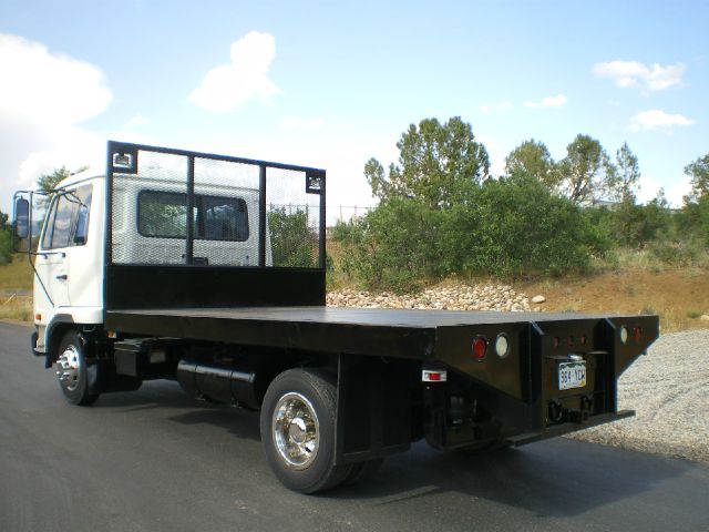 Nissan UD 2000 1998 photo 4