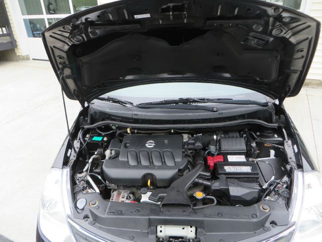 Nissan Versa 2007 photo 3