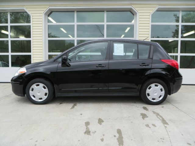 Nissan Versa 2007 photo 4