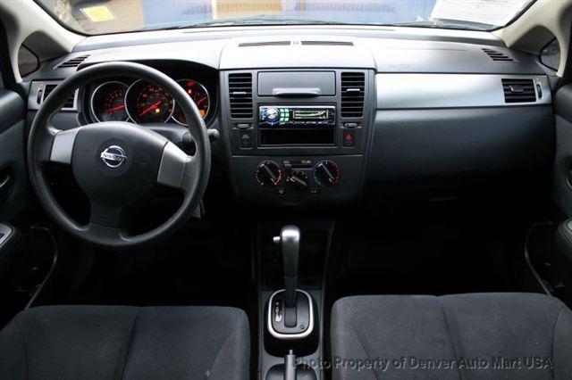 Nissan Versa 2007 photo 4