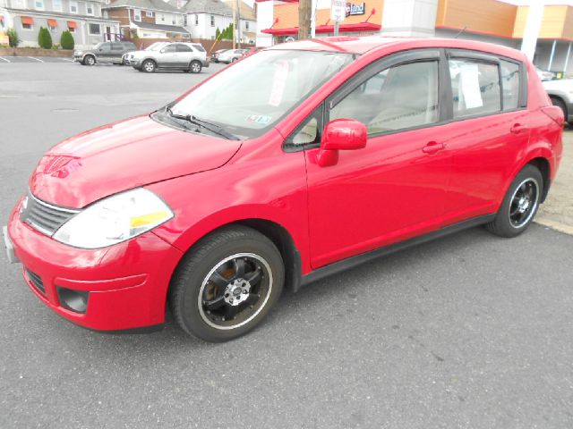 Nissan Versa 2007 photo 1