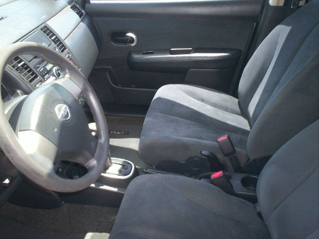 Nissan Versa 2007 photo 3