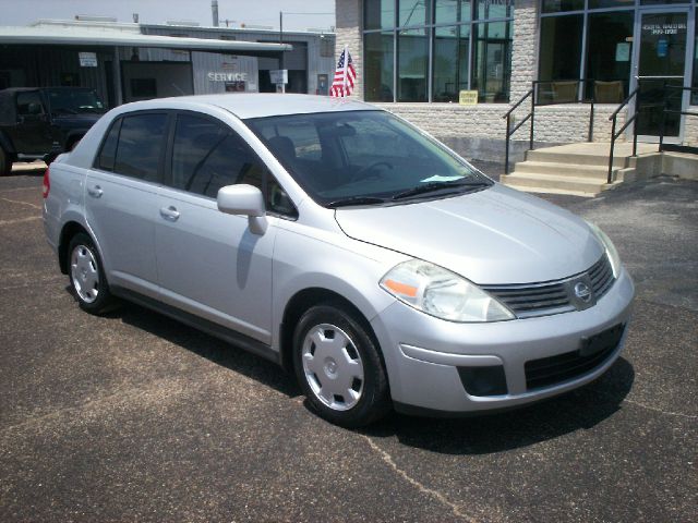 Nissan Versa 2007 photo 5