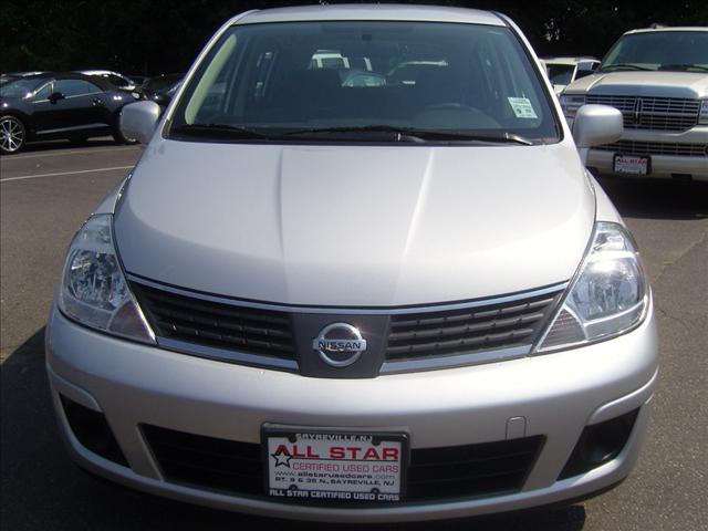 Nissan Versa 2008 photo 3
