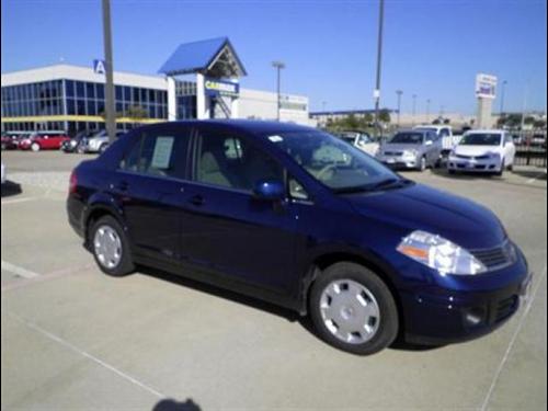 Nissan Versa XR Other