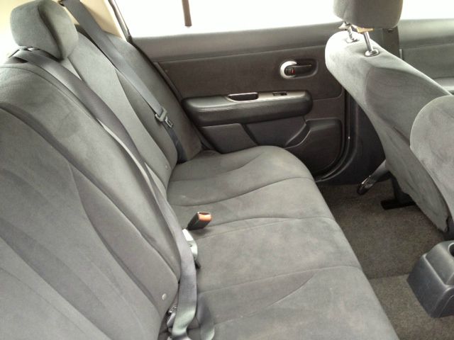 Nissan Versa 2008 photo 1