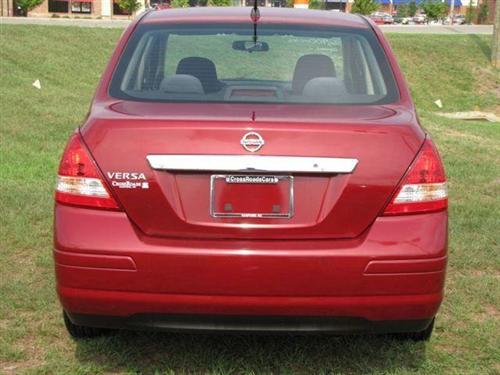 Nissan Versa 2008 photo 1