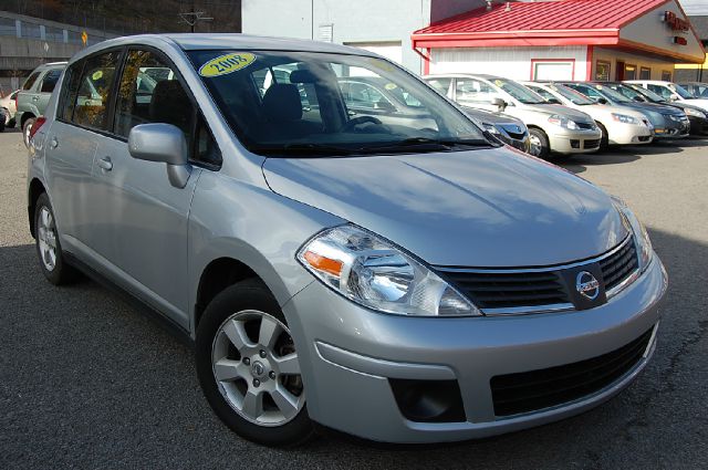 Nissan Versa 2008 photo 4