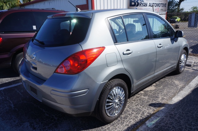 Nissan Versa 2008 photo 1
